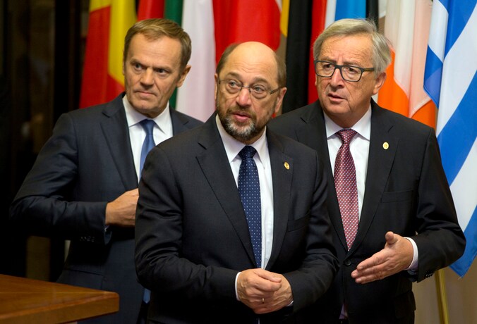 Europees president Donald Tusk, voorzitter van het Europees Parlement Matin Schulz en Commissie-voorzitter Juncker