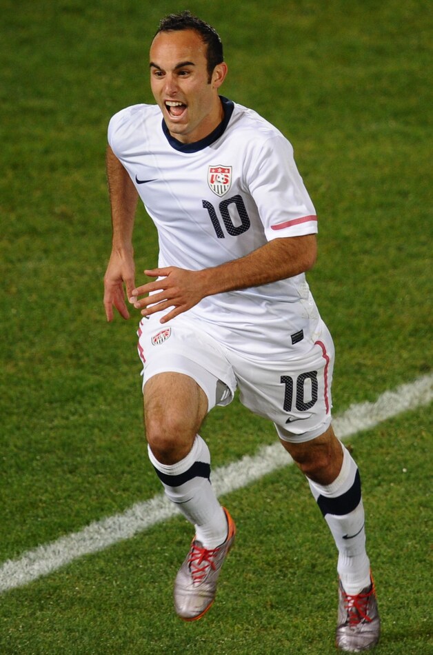 De Amerikaanse middenvelder Landon Donovan werd thuisgelaten door bondscoach Klinsmann, als duidelijk signaal.