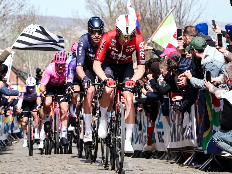 Luca Van Boven is zelf helemaal hersteld van zijn val in de Vuelta.