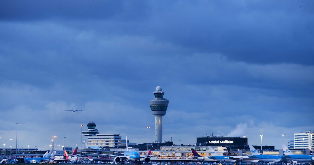 Mogelijk toch limiet op aantal reizigers Schiphol tijdens zomermaanden ...