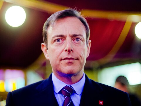 De Wever ziet geen graten in de extreemrechtse betoging.