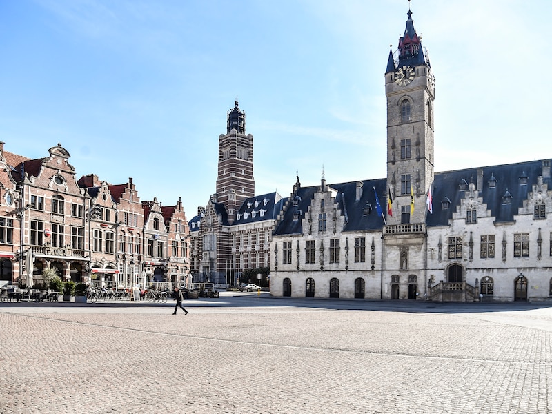 Senioren uit Kontich maken dagtrip naar Dendermonde en Baasrode