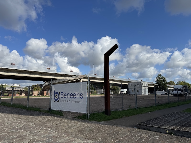 Werf van The Mothership aan het Kanaalpark in Vilvoorde