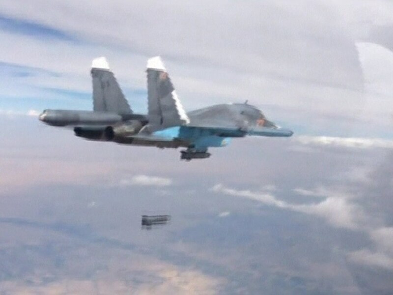 Een Russische SU-34 in actie boven Syrië.