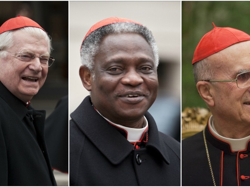 Milanese aartsbisschop Angelo Scola, kardinaal Peter Kodwo Appiah Turkson uit Ghana en staatssecretaris Tarcisio Bertone van het Vaticaan.
