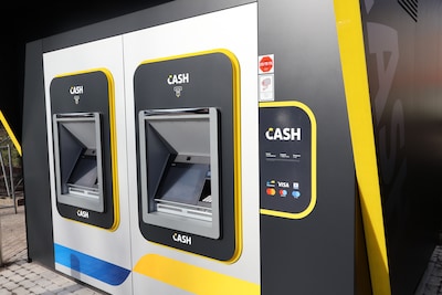 Plofkrakers blazen bankautomaat op in Halen