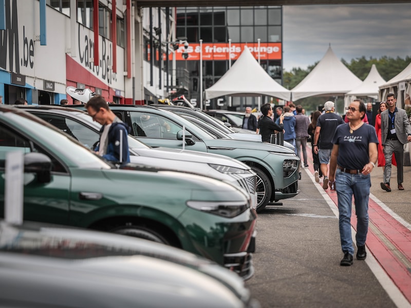 Meer dan 140 elektrische wagens strijken begin oktober neer op Circuit Zolder: “Bezoekers kunnen ook zelf testritten maken”