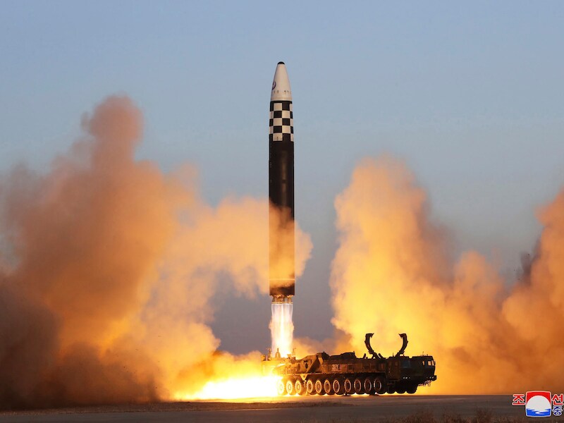Archiefbeeld van de lancering van een Noord-Koreaanse ballistische raket in maart dit jaar.