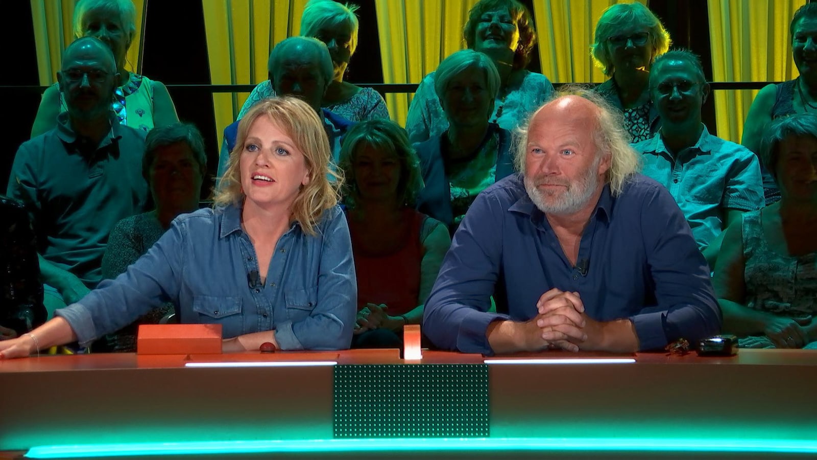 Maaike Cafmeyer is vorige maand stiekem getrouwd: “Zelfs onze kinderen  wisten het niet” | Foto | hln.be