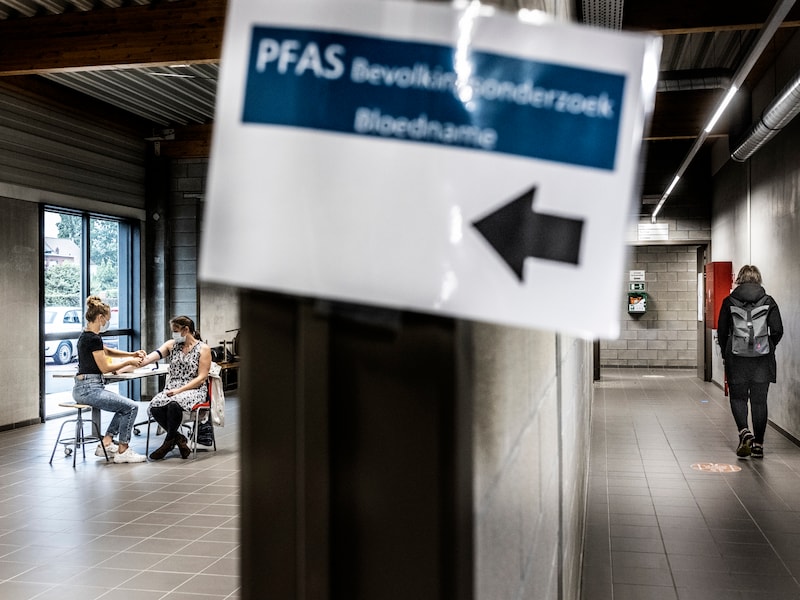 Archiefbeeld. Door de PFAS-vervuiling in Zwijndrecht worden bloedstalen afgenomen van inwoners.
