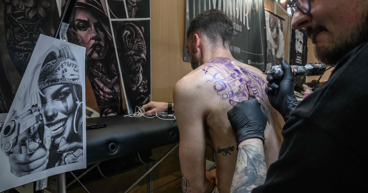 OPROEP. Heeft u het afgelopen jaar een tattoo laten zetten en is er iets misgelopen?