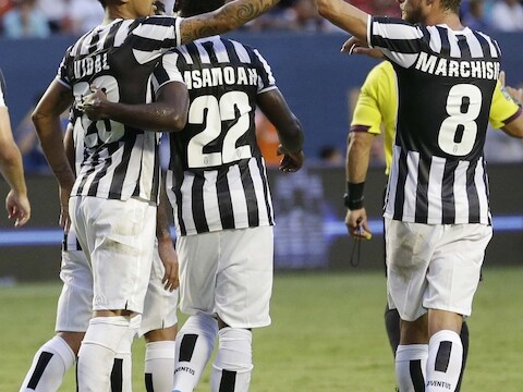 Claudio Marchisio (r).
