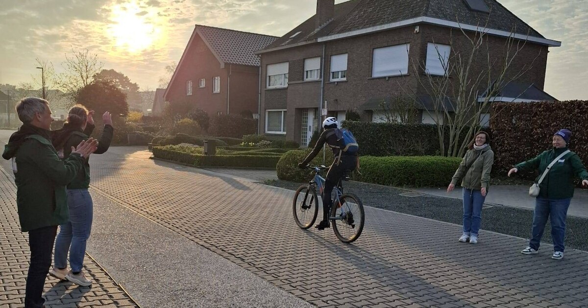 Groen Kapelle-op-den-Bos bedankt fietsers in de gemeente met applaus