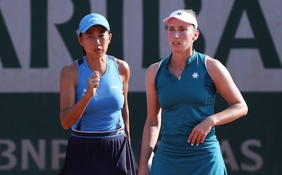 Nu ook einde verhaal voor Elise Mertens in het dubbelspel: landgenote sneuvelt met Chinese partner in derde ronde