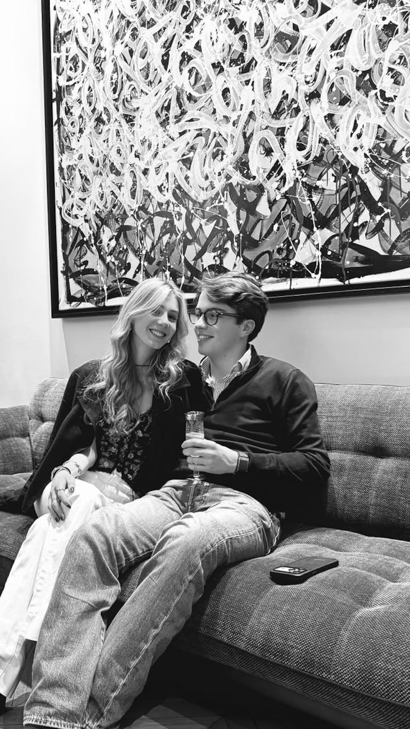 Prins Aymeric en zijn vriendin Gersende.