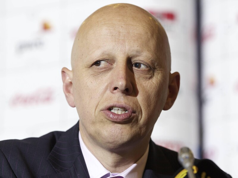 Steven Martens moet meer uitleg komen geven.