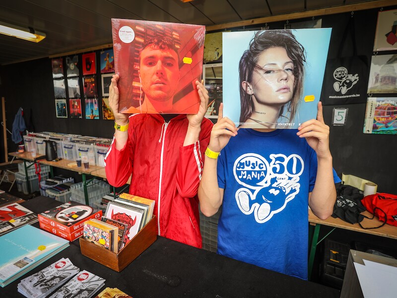 “Fred Again.. is al gedeeltelijk uitverkocht!”: albums van Britse headliner zijn nu al hebbeding van de dag