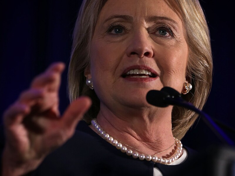 Hillary Clinton is geen voorstander van duizenden Amerikaanse troepen naar het Midden-Oosten te sturen.