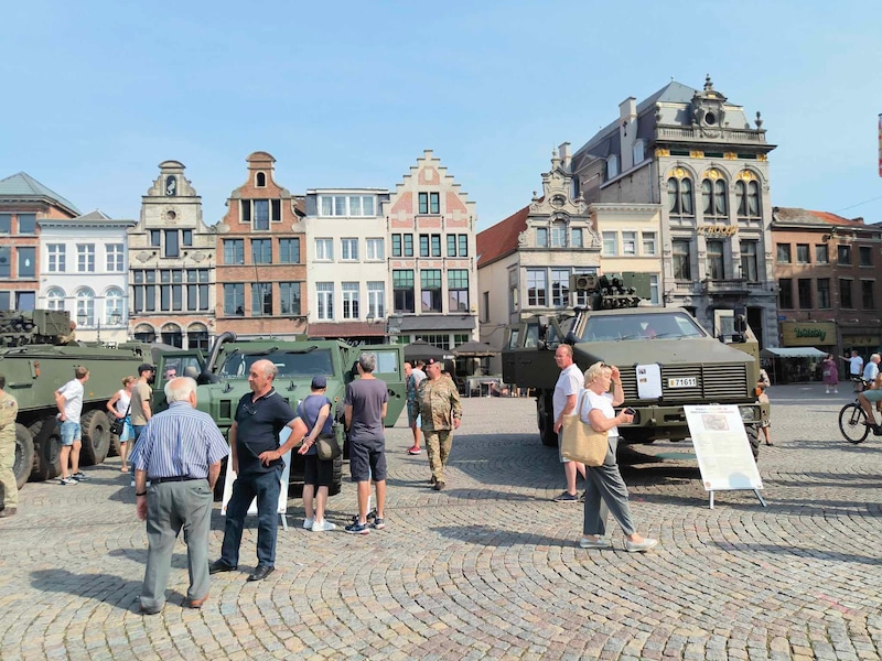 Mechelen herdenkt zaterdag de 82ste verjaardag van de Bevrijding met legervoertuigen en vintagemuziek