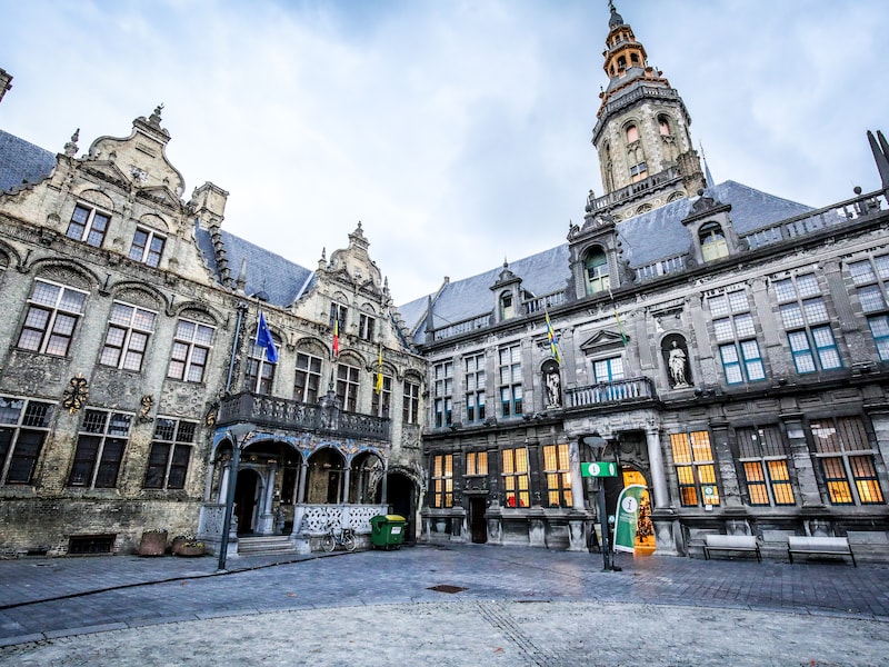 Zoveel belastingen betaalt u de komende zes jaar in Veurne