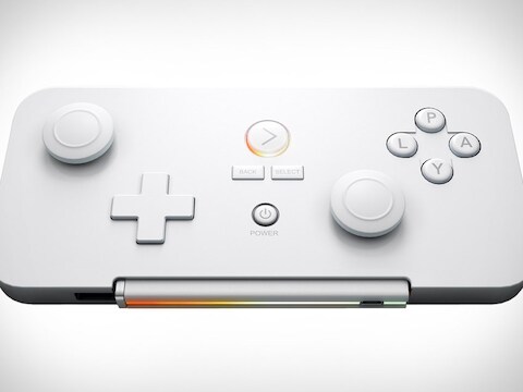 De GameStick past in de eigen controller.