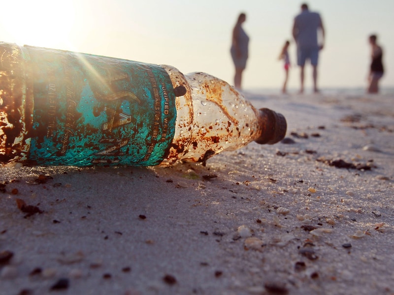 "Elke draaikolk van vervuiling bevat zoveel plastic dat je met een net meer plastic zou opvissen dan biomassa."