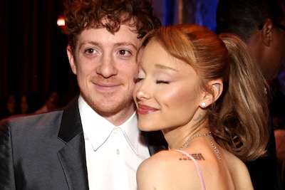 Ariana Grande en ‘Wicked’-collega Ethan Slater na bijna drie