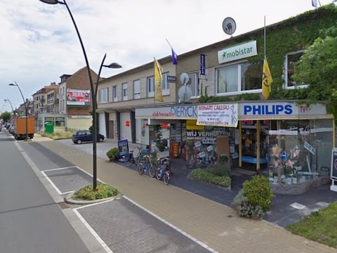 Gemeente Koksijde keurde de omgevingsvergunning goed voor de bouw van 23 appartementen op deze site (rechts in beeld) in de Zeelaan.