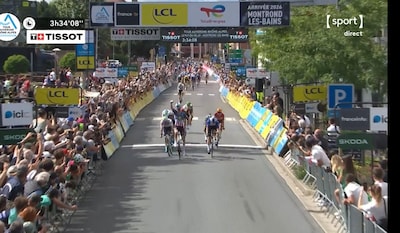 Quinn Simmons verschalkt peloton vanuit ‘vroege’ v