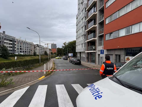 15-jarige na valse bommelding op Gentse school naar gesloten instelling  gebracht, tweede minderjarige verhoord | Regio | HLN.be