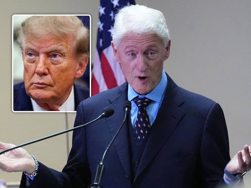 Voormalig Amerikaanse president Bill Clinton tijdens een campagnebijeenkomst voor de Democraten in Florida. Inzet: Amerikaanse president Donald Trump. 