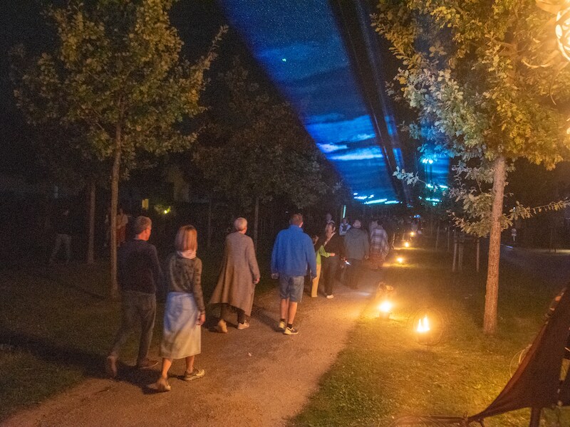 Jeugdtoneel Kaboekie organiseert fantasierijke avondwandelingen in De Teut