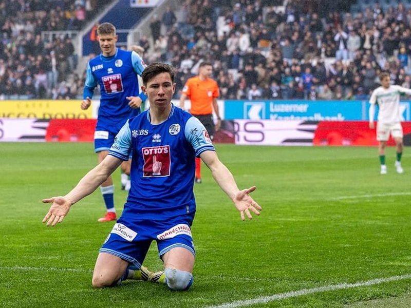Mogelijk met gevolgen voor Romeo Vermant: Club Brugge haalt met talentvolle spits Andrej Vasovic (18) nog een derde Zwitser binnen