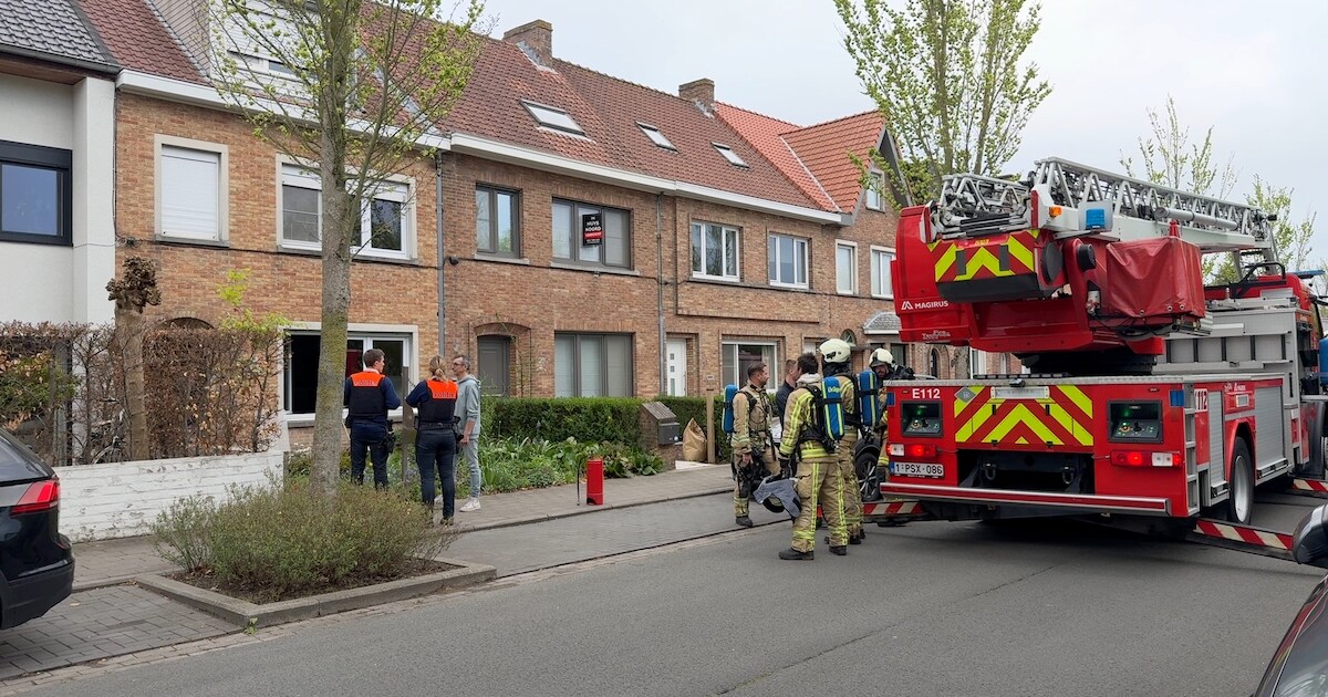 Schouwbrand in Sint-Kruis snel onder controle | Brugge