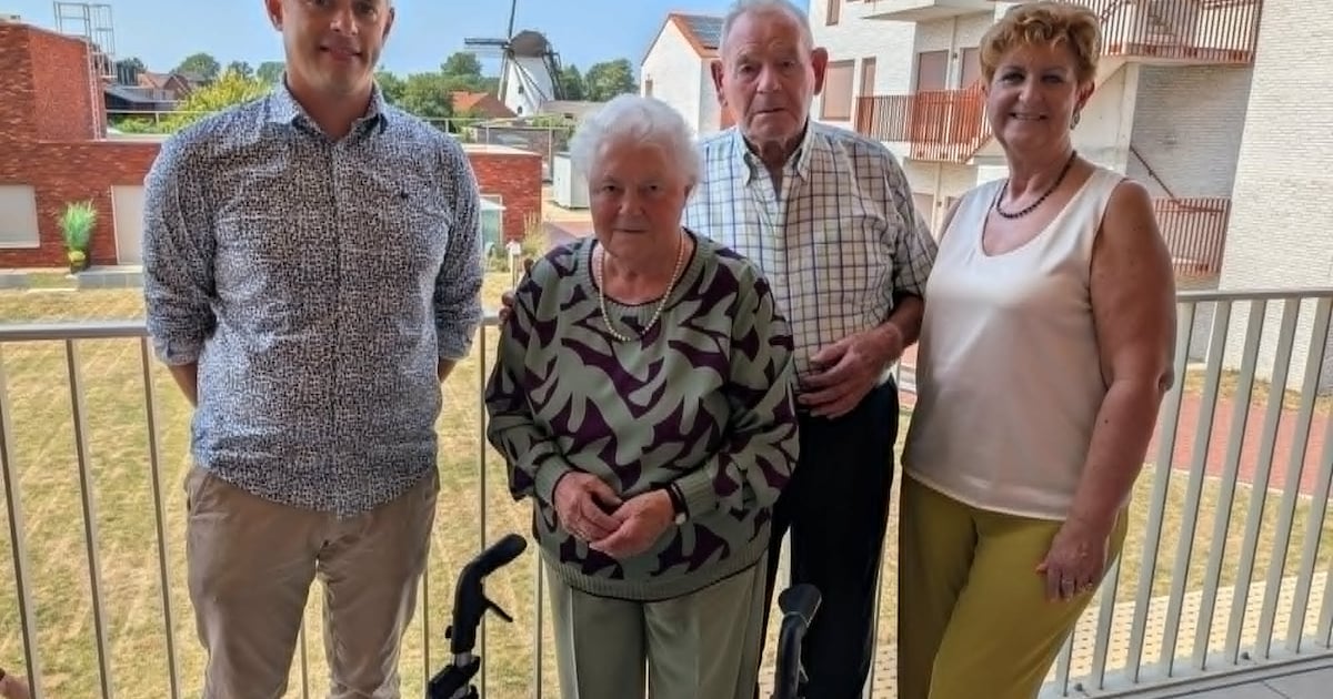 Jef (92) en Riet (90) zijn 65 jaar getrouwd: “Belgische kost op ons ...