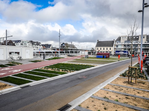 Het’ Stationsplein in Beernem.