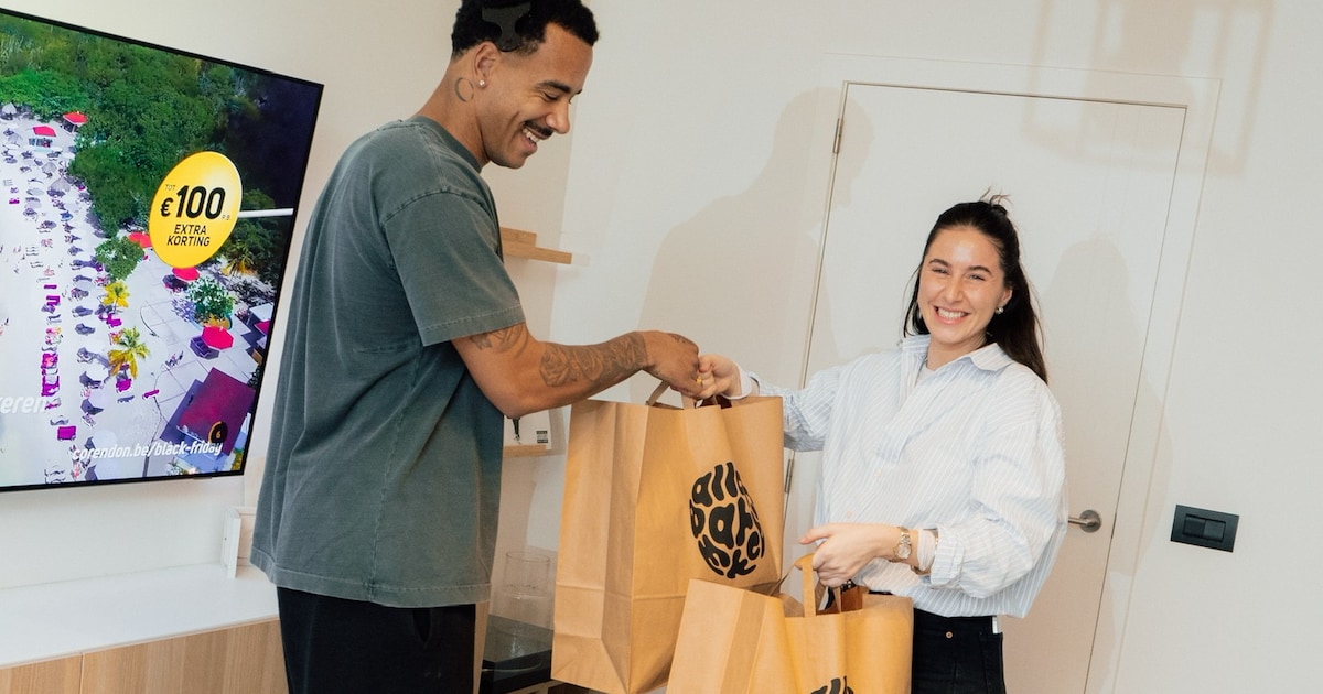 Jeansbroek van Rode Duivel voor amper 20 euro? Zus van bekende profspeler verkoopt tweedehandskledij