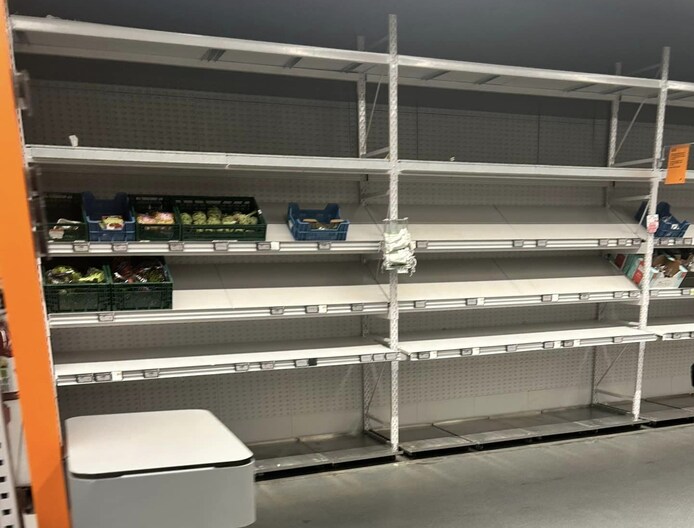 Amper nog groenten en fruit in Colruyt na boerenprotesten | Boom | hln.be