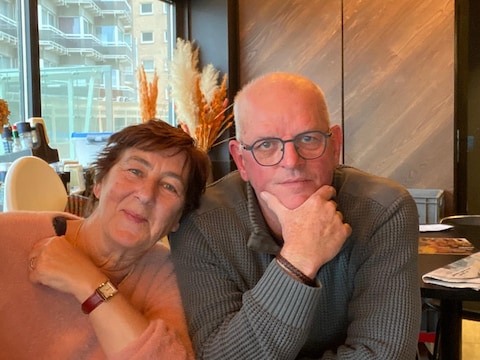 Jeannine Van Gheel is de echtgenote van Fons Hannes, de burgemeester van Meerhout. 