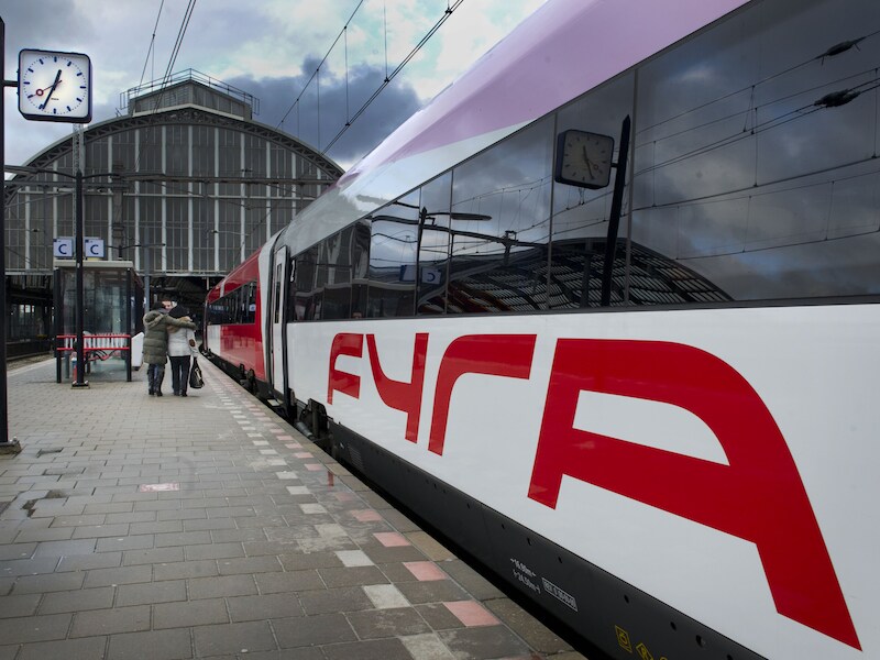 Een Fyratrein in de Centraal Station in Amsterdam.