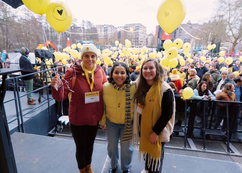 La iniciativa reunió a 300 participantes.