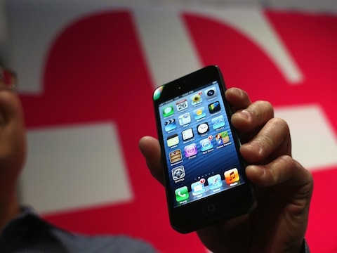 De iPhone 5. Op Apples iPhones, iPads en iPods is Safari de standaardbrowser.