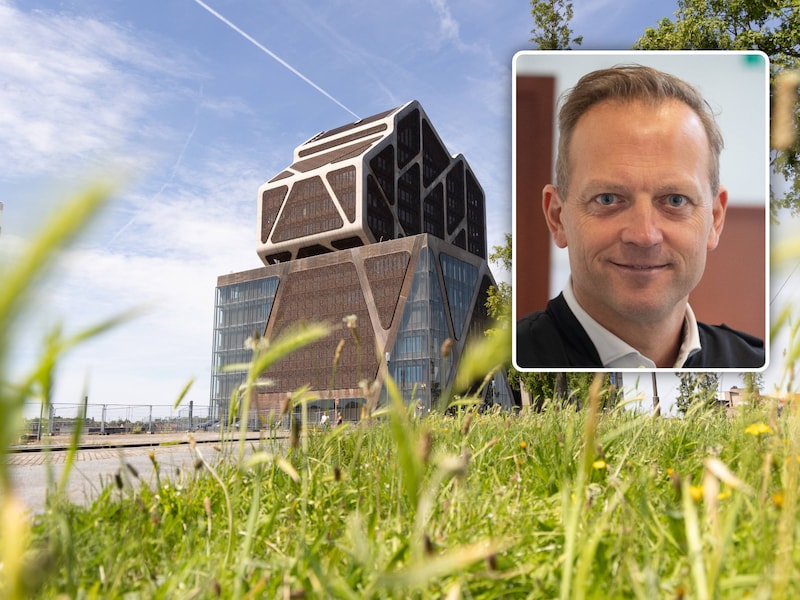 Advocaat Steve Geerdens (inzet) nam het tijdens de zitting in Hasselt op voor de Herkenaar