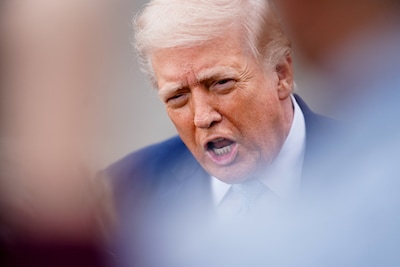 Trump sluit staakt-het-vuren met Iran uit, maar overweegt aanvallen af te bouwen: “We zijn heel dicht bij het behalen van onze doelen”