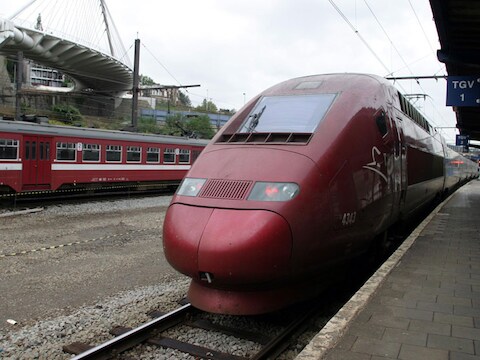 De Nederlanders denken aan het opvoeren van het aantal Thalysritten tussen Brussel en Amsterdam.