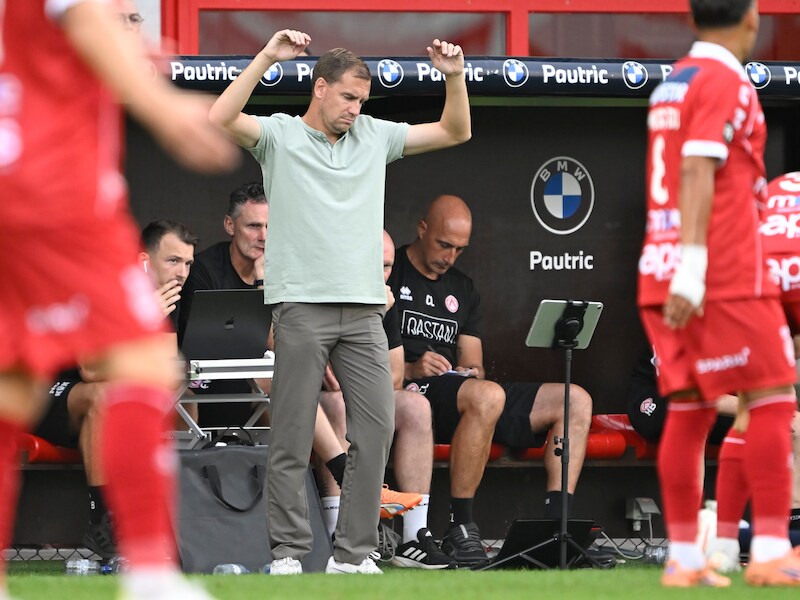 “We hebben kansen gecreëerd om vier matchen te winnen”: Michiel Jonckheere ziet KV Kortrijk lesje in efficiëntie krijgen