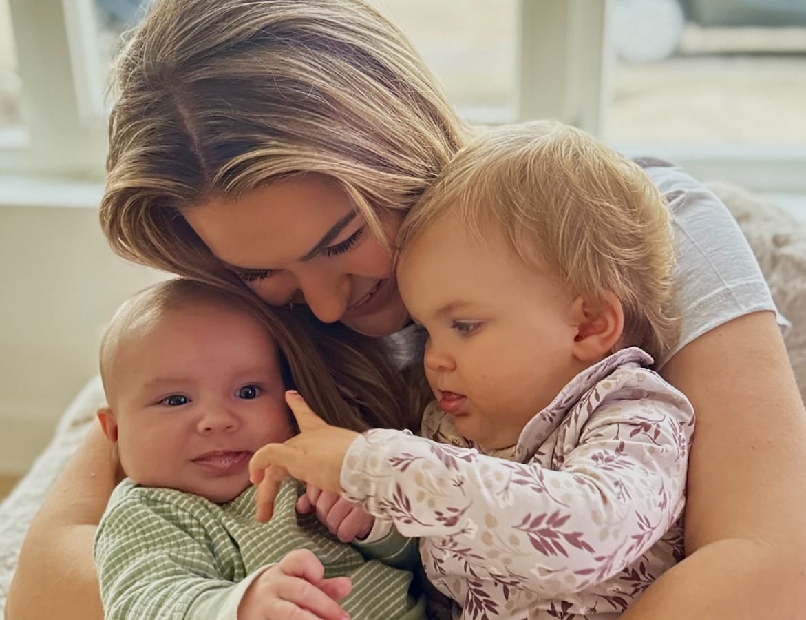 Jill uit 'Big Brother' over haar 2 kindjes onder de 2 jaar: “Het is veel” |  Foto | hln.be