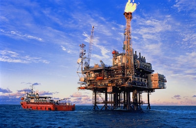 Noorwegen wekt ‘dode’ olievelden opnieuw tot leven in Noordzee, terwijl “domme Britse buurman” toekijkt en de rekening betaalt