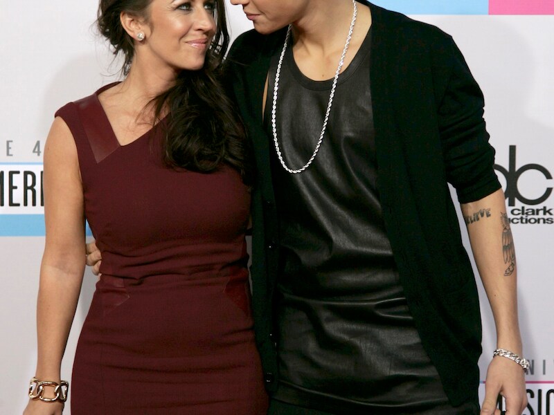 Justin Bieber met zijn moeder Pattie Mallette.