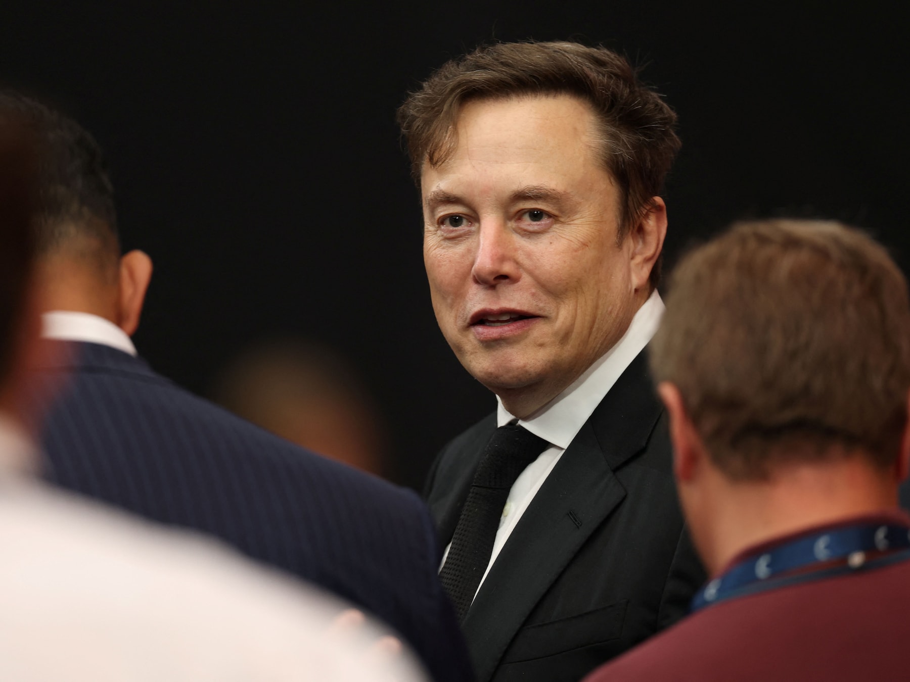 “Vader van Elon Musk beschuldigd van seksueel misbruik eigen kinderen”